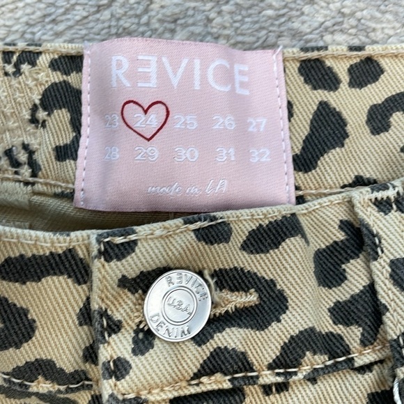 NWT Revice Uptown On The Spot Leopard Animal Print Jeans High Rise Sz 24 - Picture 12 of 15